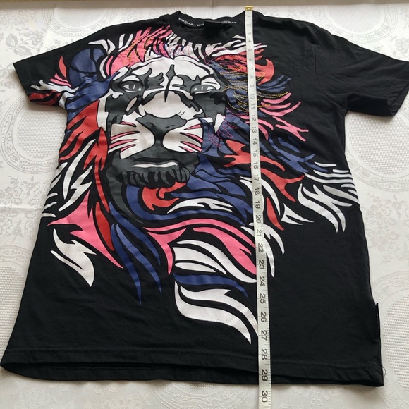 Switch Remarkable Women’s Size L Black T-Shirt Lion Printed Graphic Design - Picture 9 of 16
